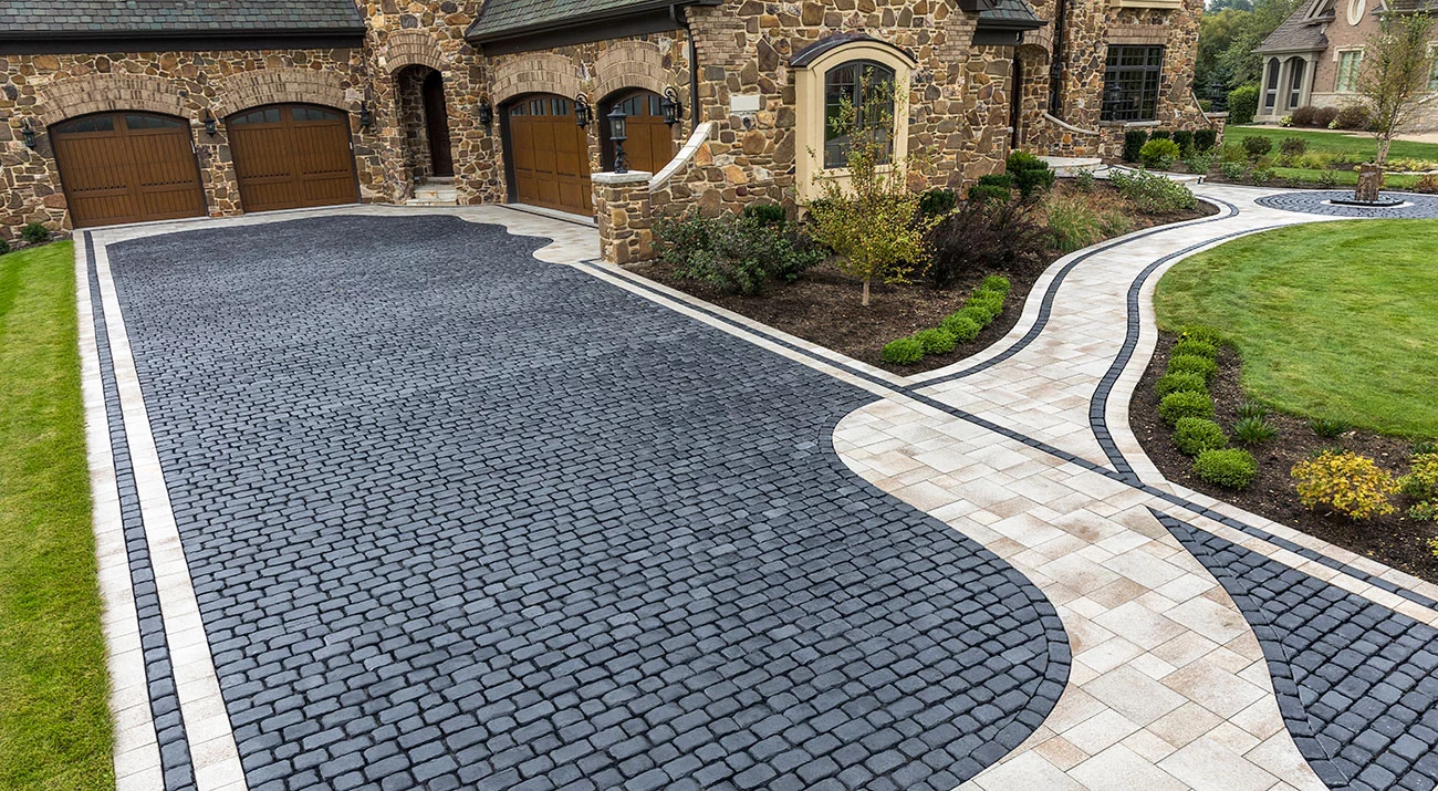 Courtstone Driveways Basalt 0318