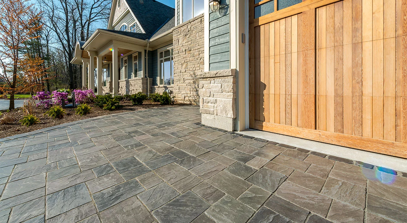 Richcliff Driveway Pebble Taupe Dawn Mist 2206