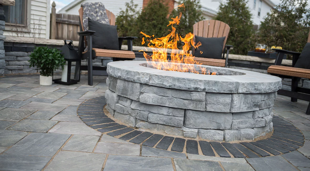 Rivercrest Firepit Fire features Costal Slate 0994